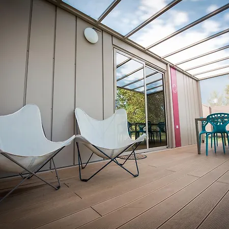 Aldeamento Turístico Big Berry Luxury Lifestyle