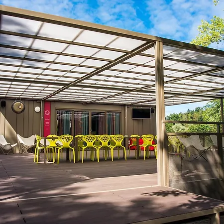 Big Berry Luxury Lifestyle * Metlika