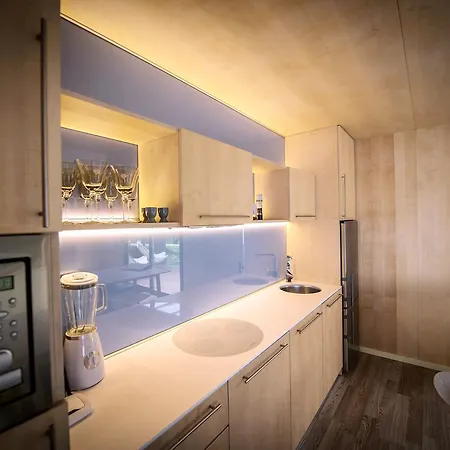 Aldeamento Turístico Big Berry Luxury Lifestyle