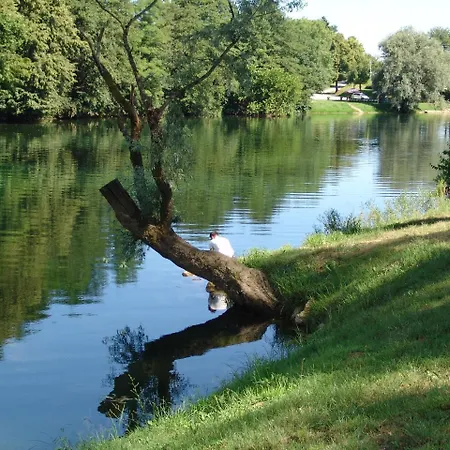 Big Berry Luxury Lifestyle *