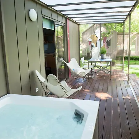 Big Berry Luxury Lifestyle Metlika
