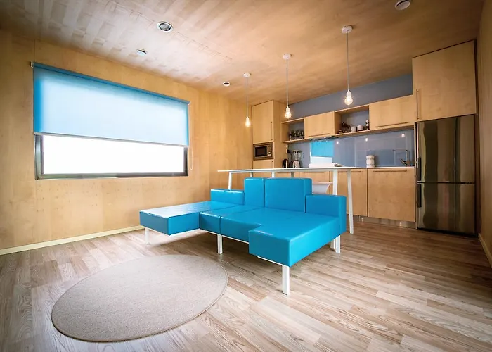 Big Berry Luxury Lifestyle * Metlika